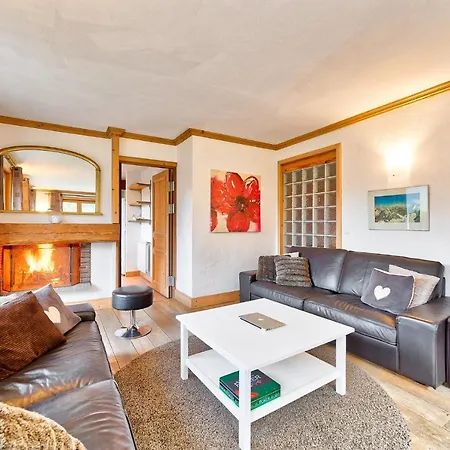 Chalet Blanche: Two Bedroom Apartment