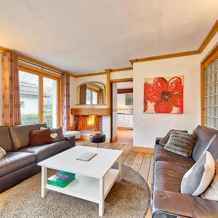 Chalet Blanche: Two Bedroom Apartment