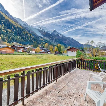 Chalet Blanche: Two Bedroom * Chamonix